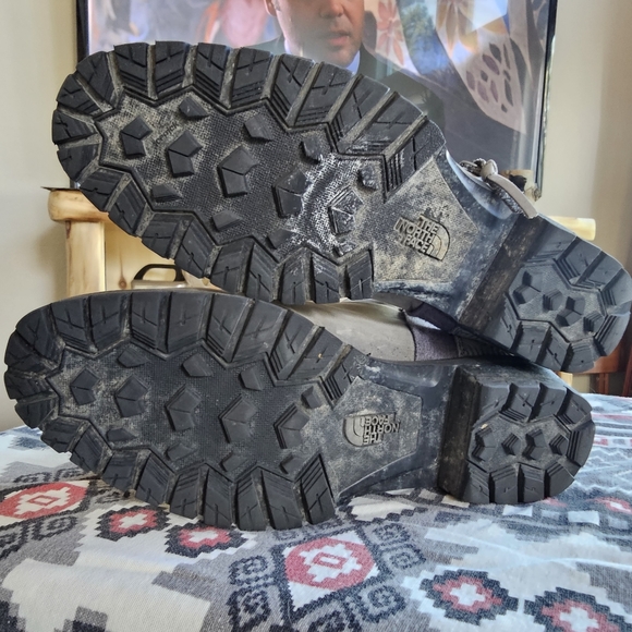 The North Face Ankle Bootie Size 6.5 - Picture 8 of 9